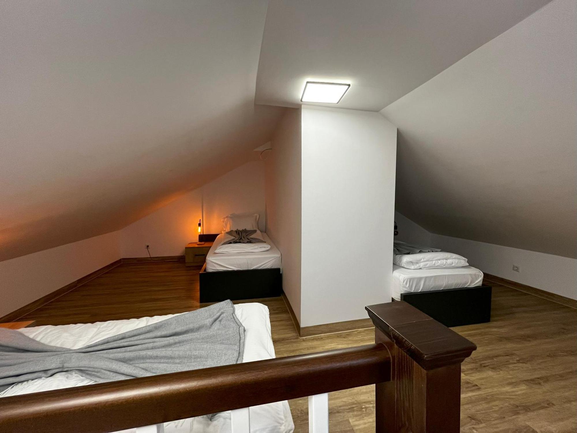 Haven Hotels - Hotel Dona Bergisch Gladbach Esterno foto