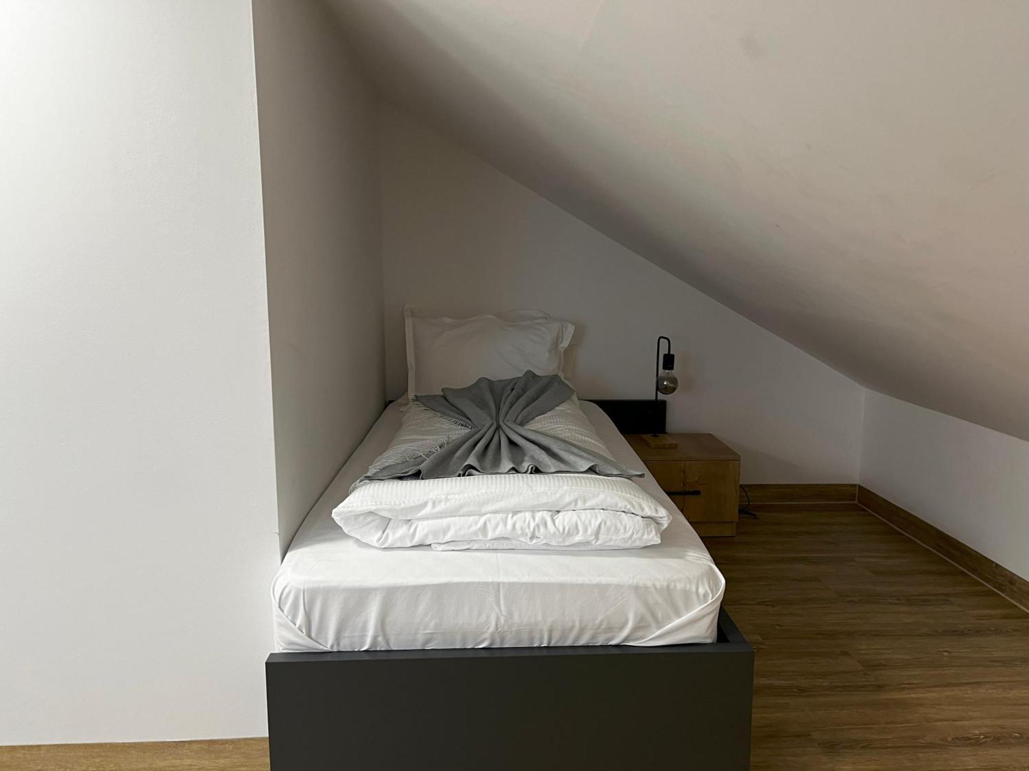 Haven Hotels - Hotel Dona Bergisch Gladbach Esterno foto